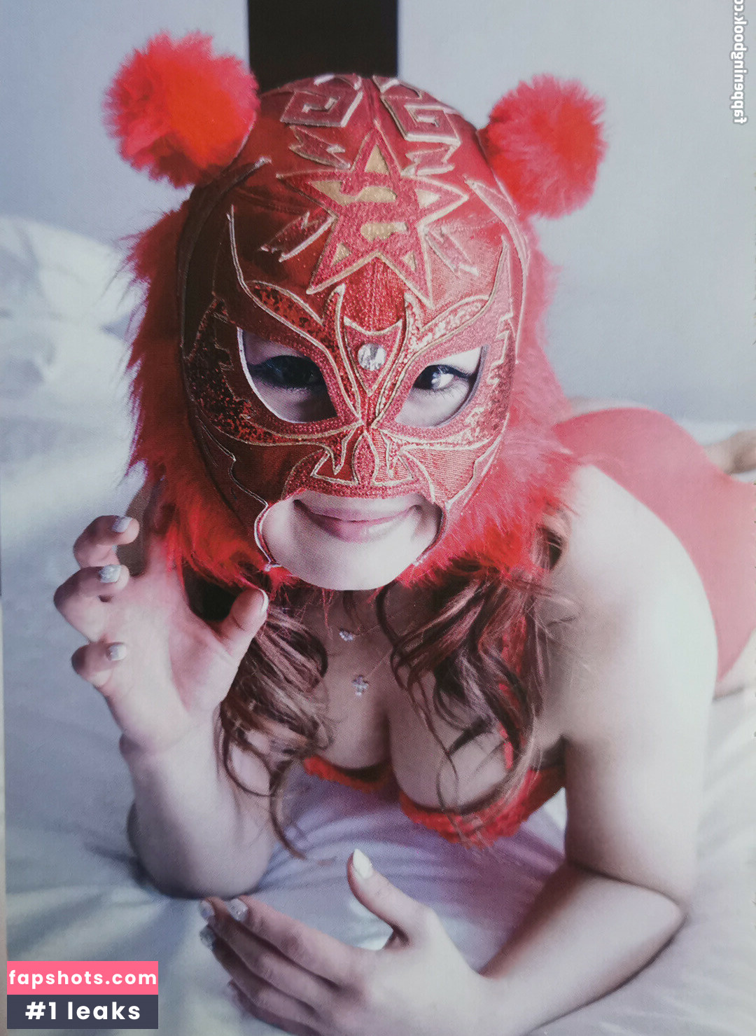 Iyo Sky gallery photo #164