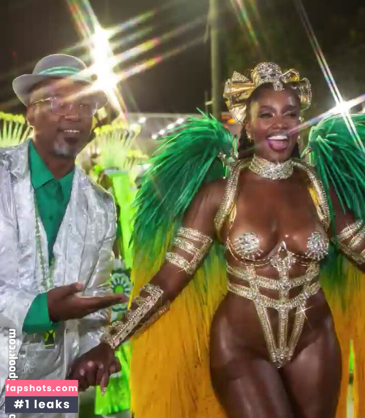 IZA gallery photo #90