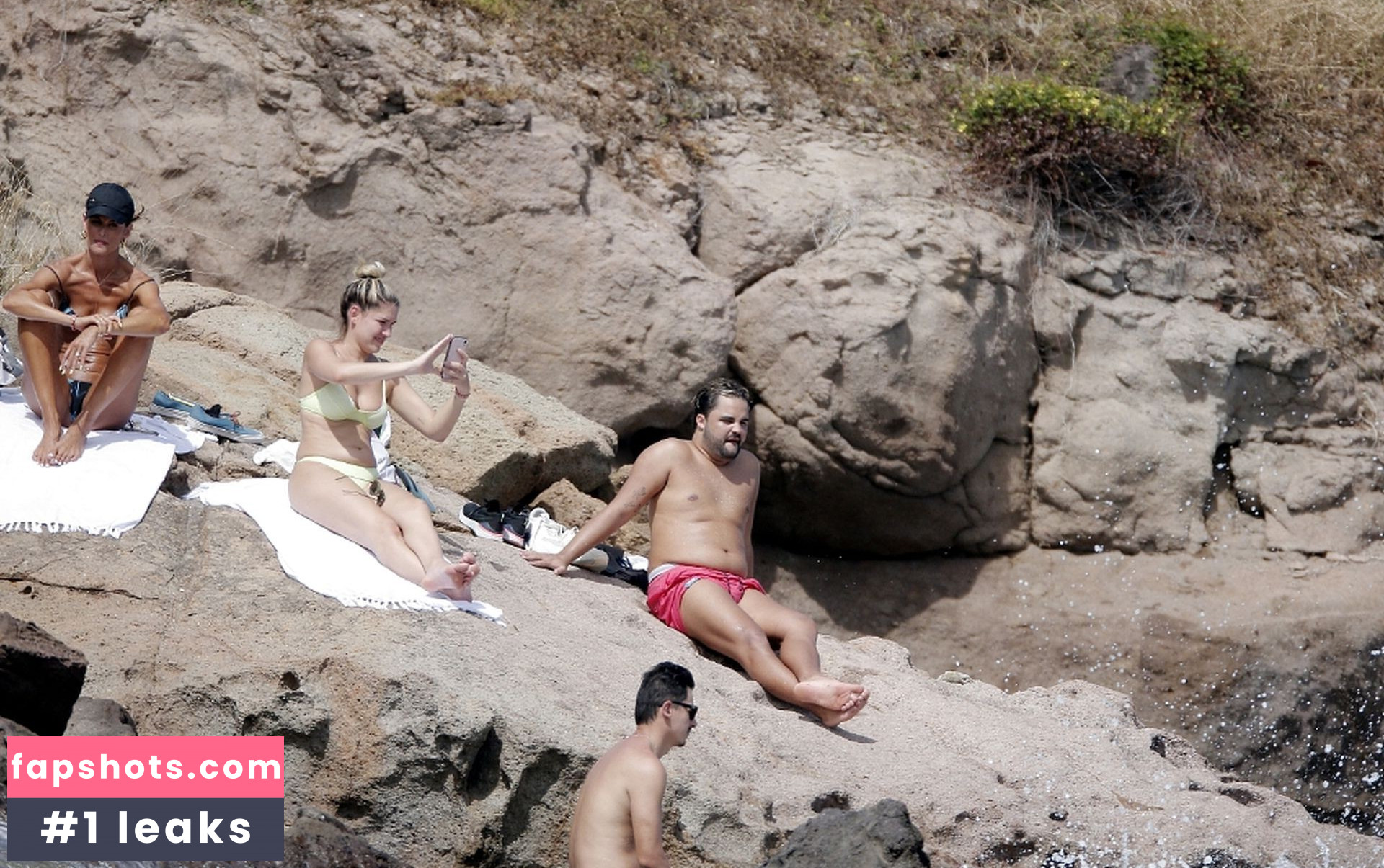 Izabel Goulart Nude Leaks OnlyFans Photos #334 - LeakJerk