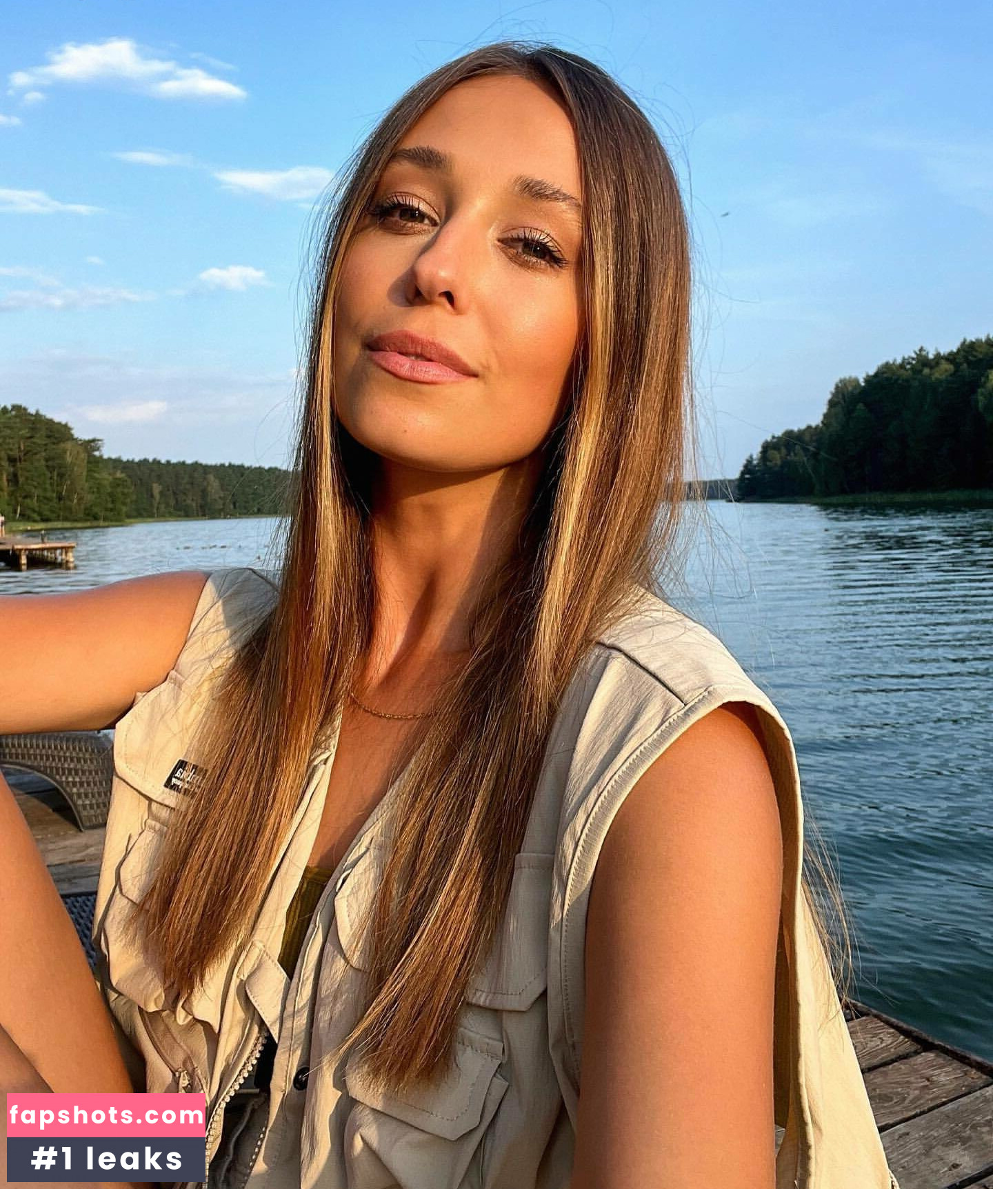 Izabella Krzan gallery photo #11