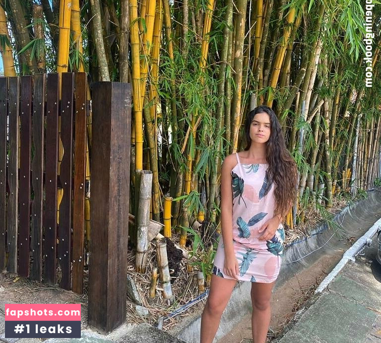 Izabelly Linhares gallery photo #21