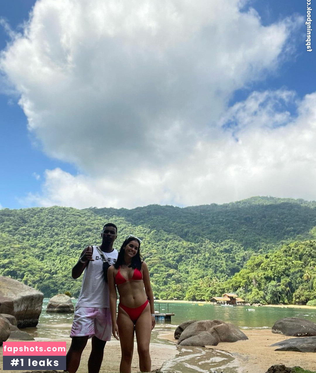 Izabelly Linhares gallery photo #4