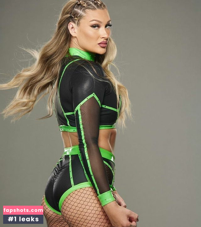 Izzi Dame gallery photo #136