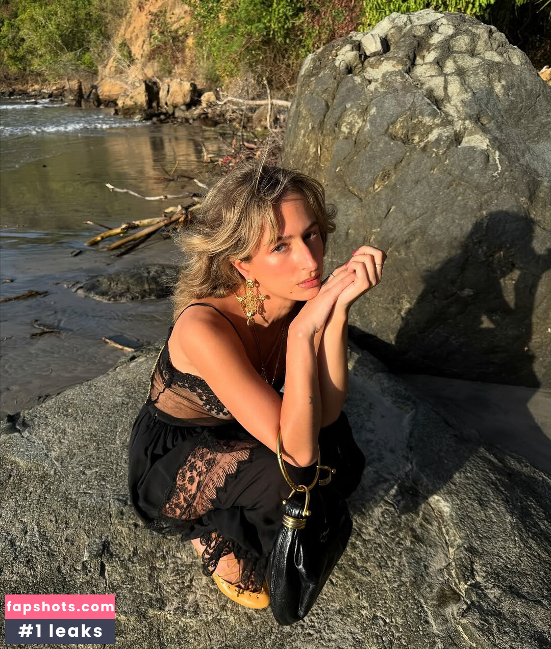 izzipoopi gallery photo #18