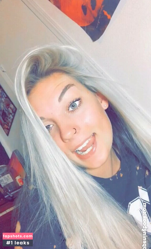 Izziyo14 gallery photo #5