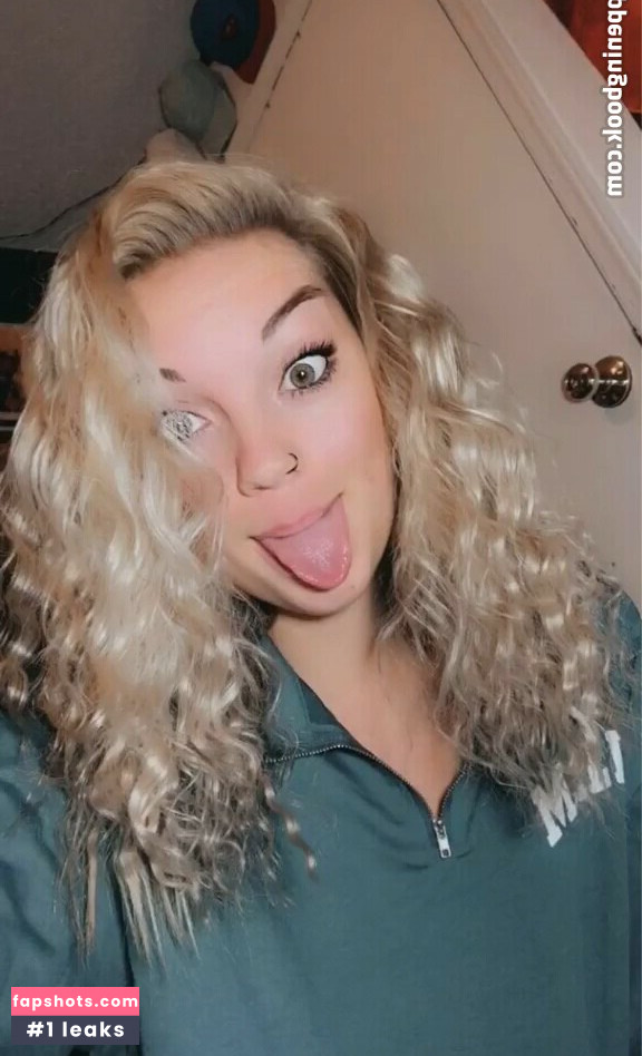 Izziyo14 gallery photo #6