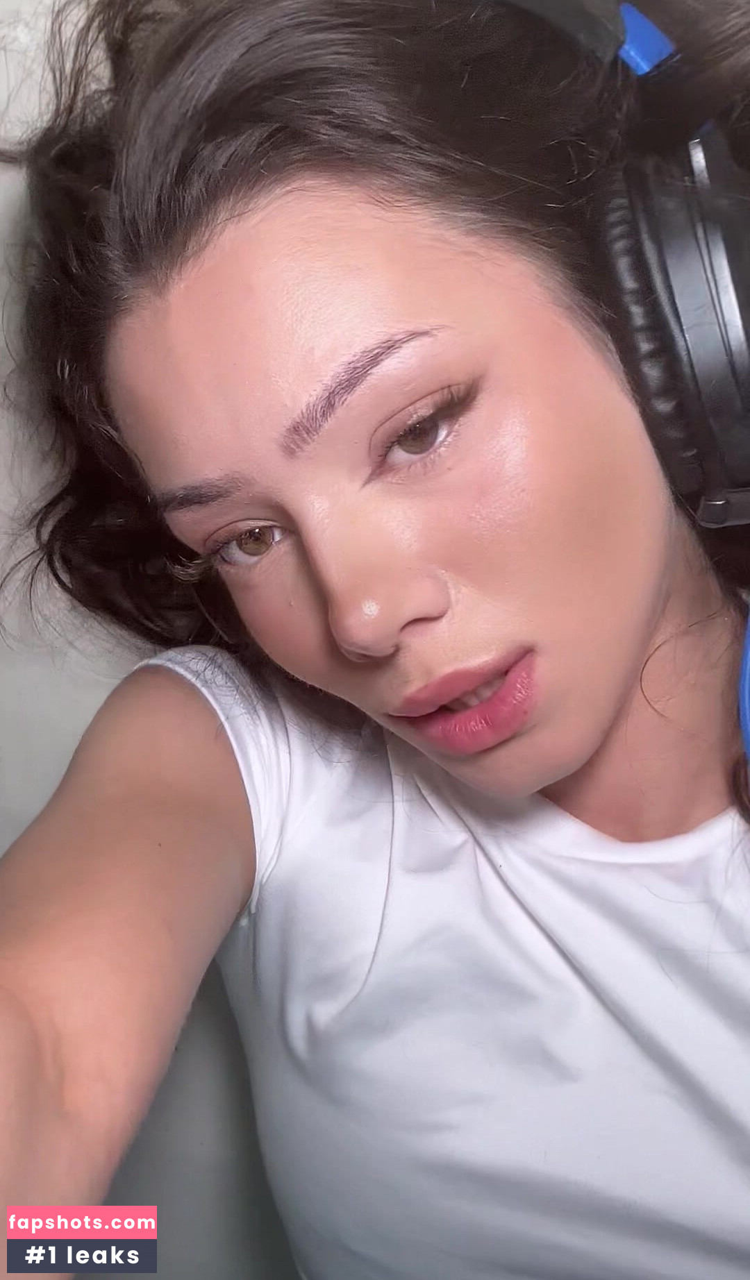 Izzlarissa gallery photo #11