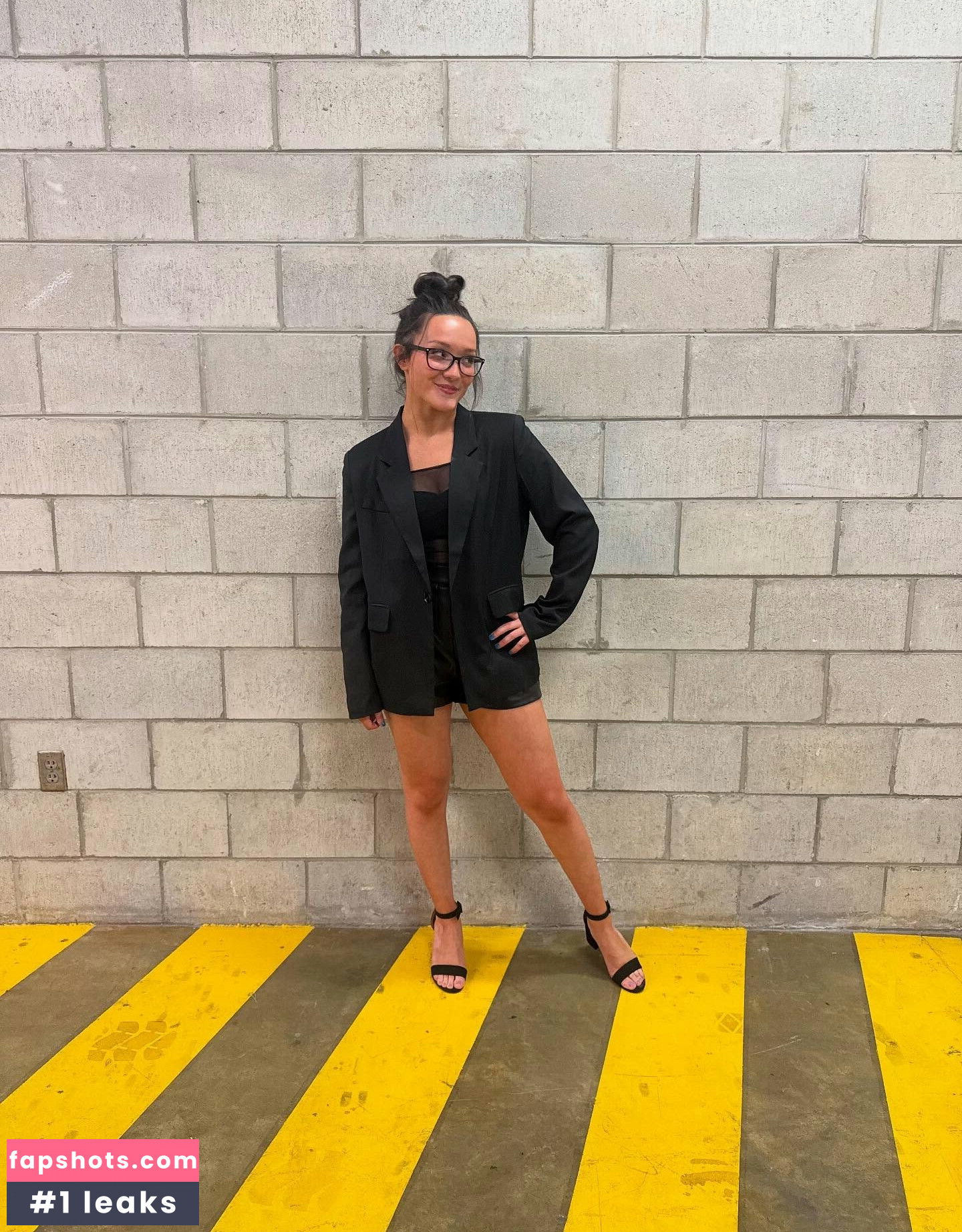 Izzy Moreno Nude Leaks OnlyFans Photos #50 - LeakJerk