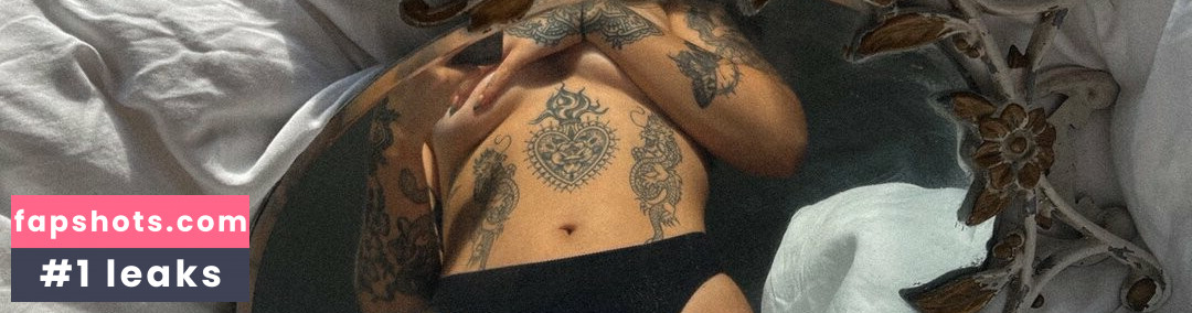 Izzy Siim gallery photo #13