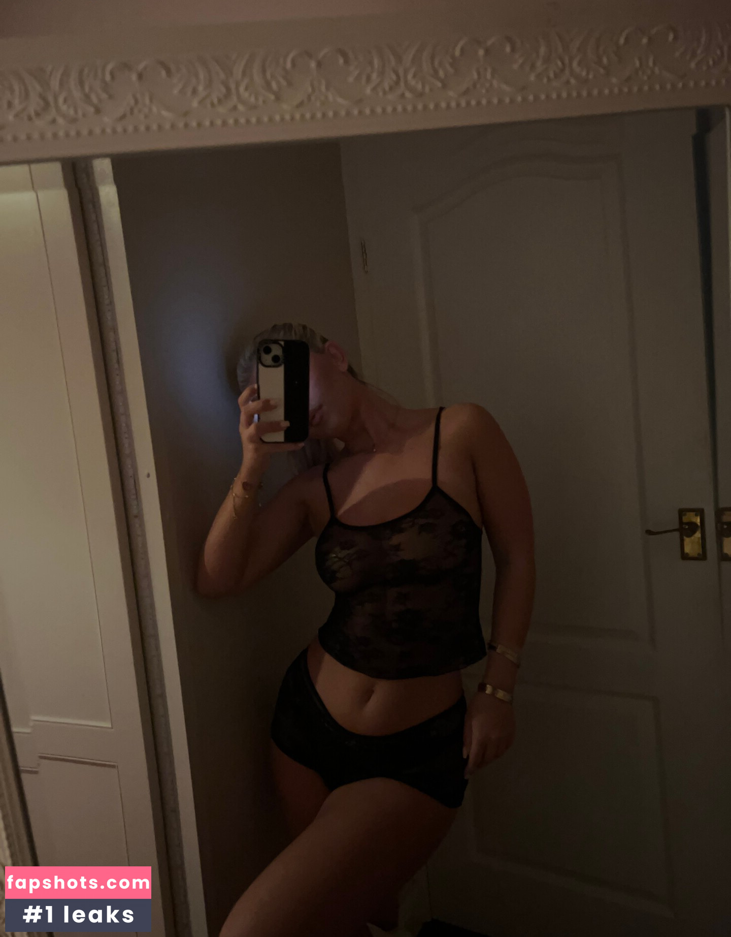 izzytaffs gallery photo #42