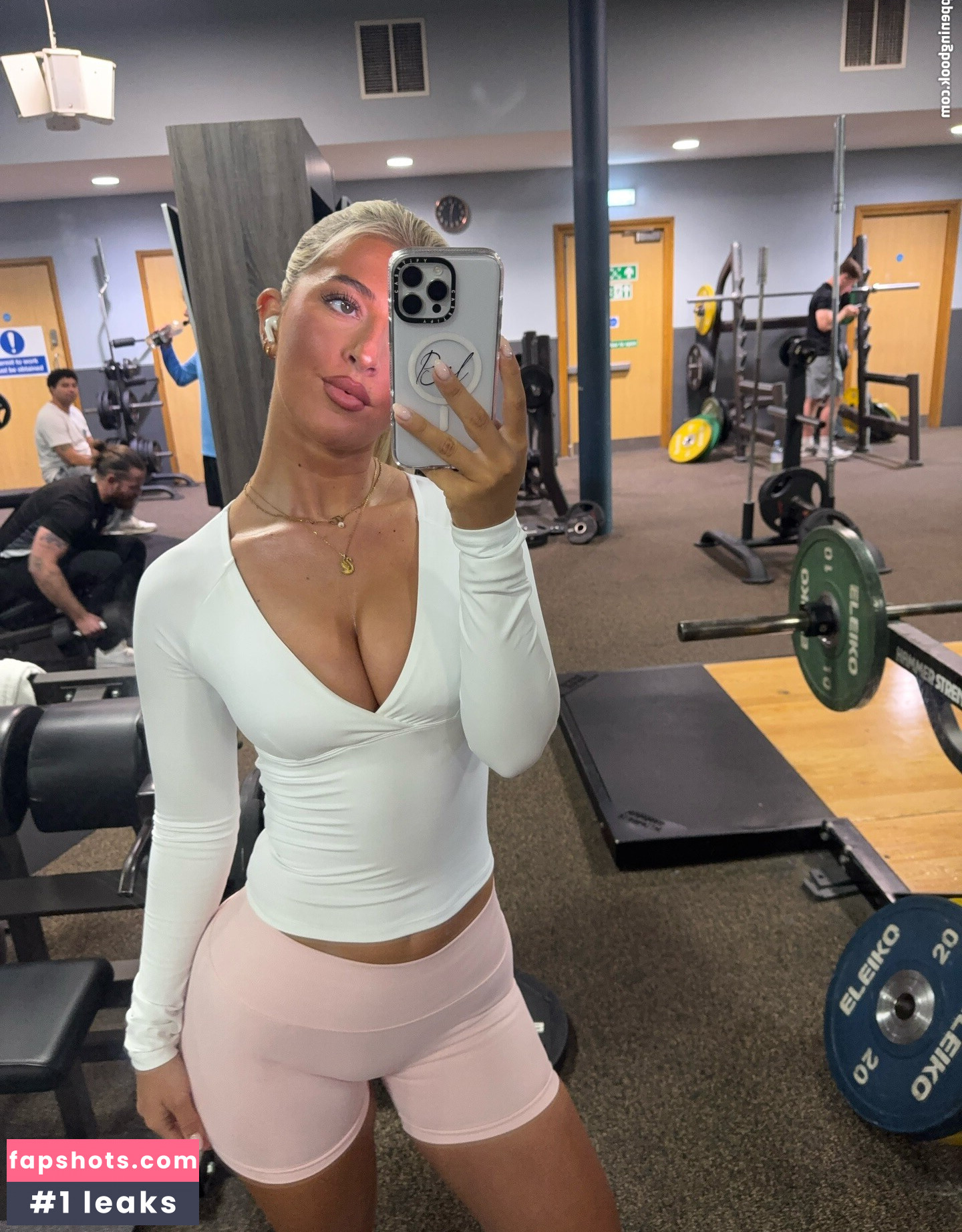 izzytaffs gallery photo #7