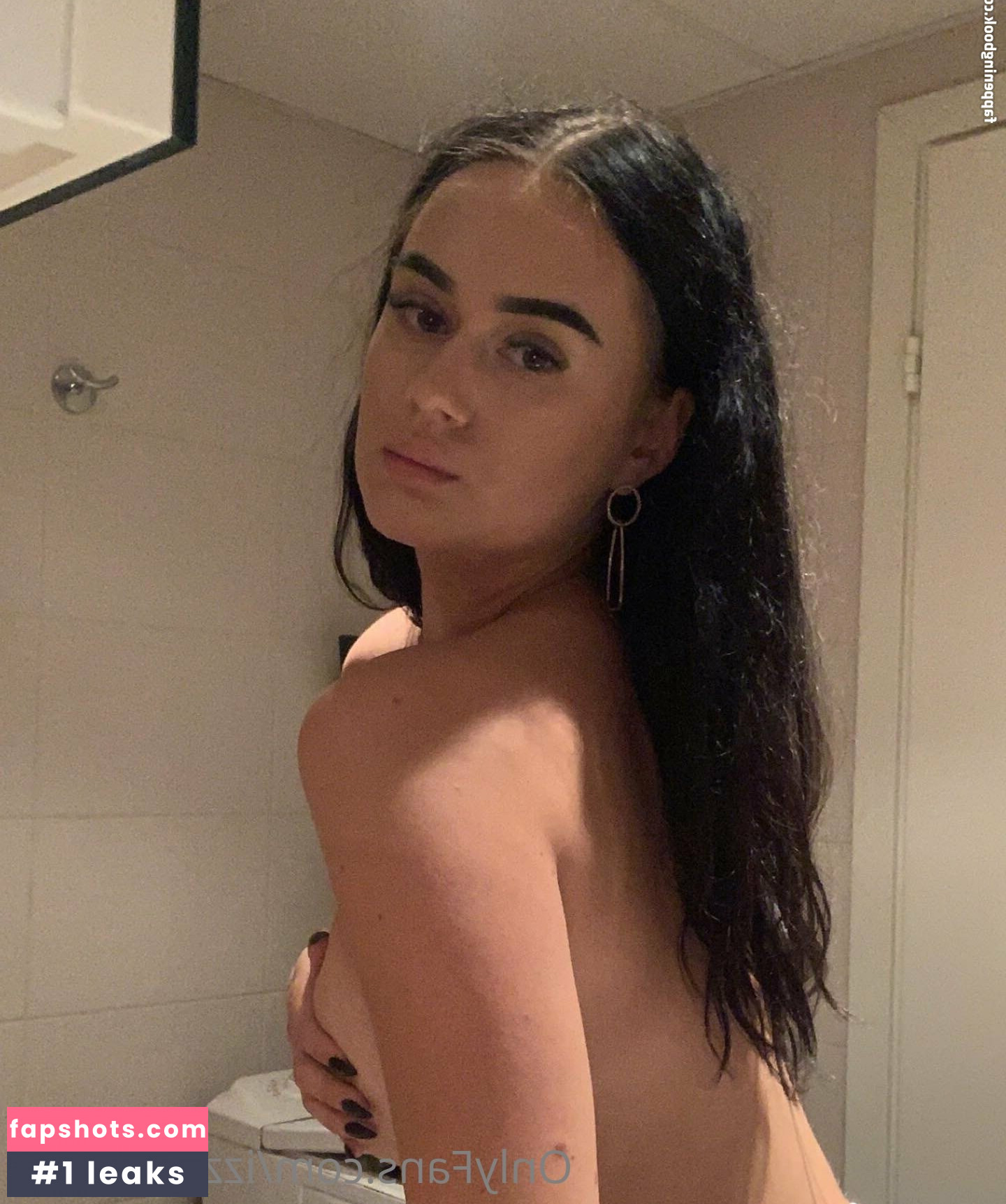 izzzzkrissun gallery photo #5