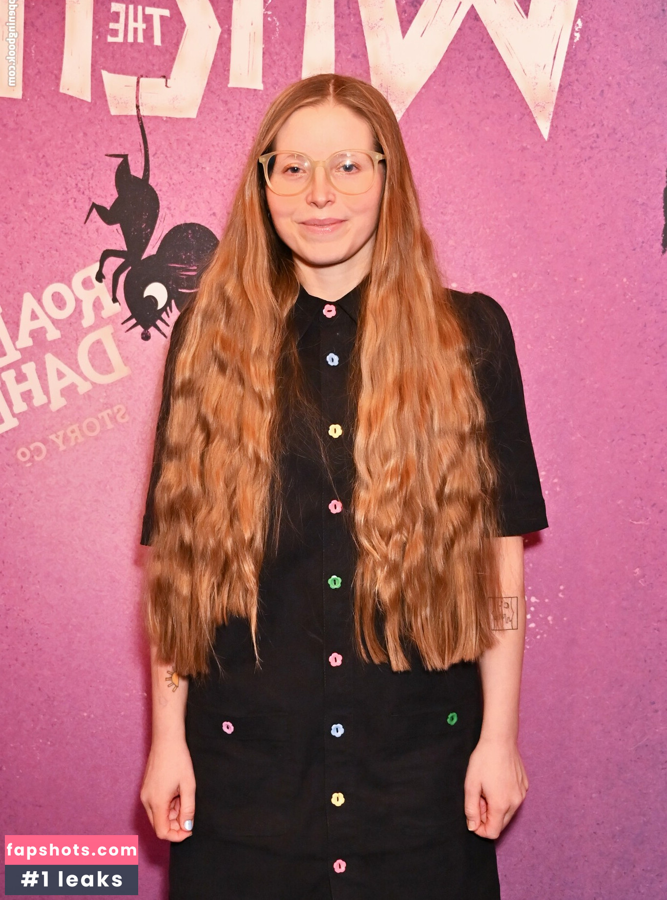 J Jessie Cave gallery photo #4
