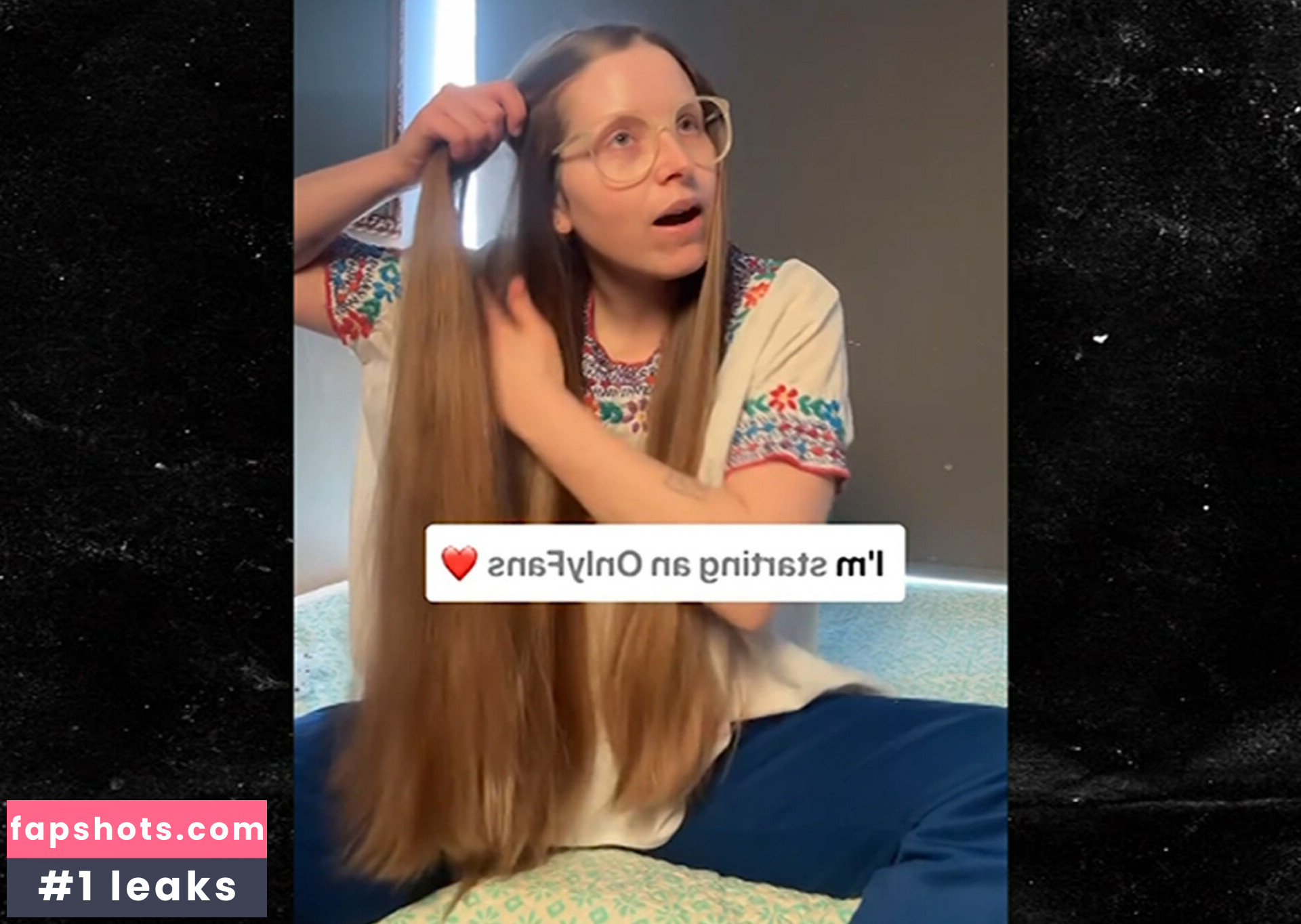 J Jessie Cave gallery photo #5