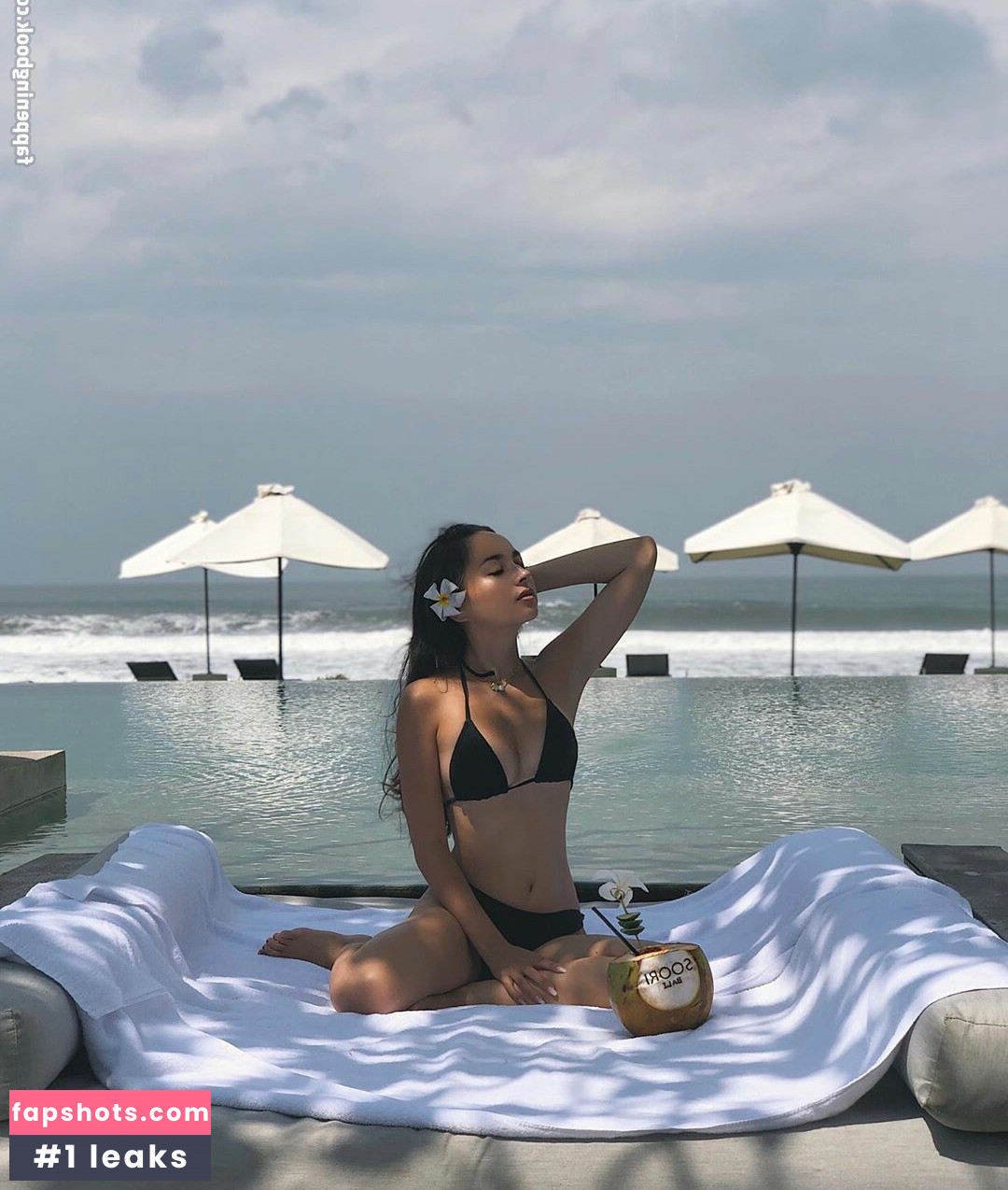 J Lou 林欣 gallery photo #18