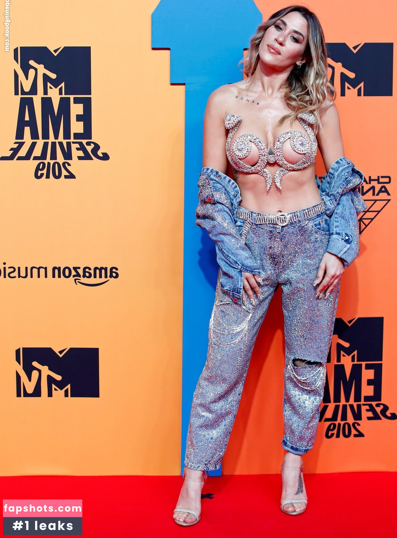 J Mena gallery photo #12