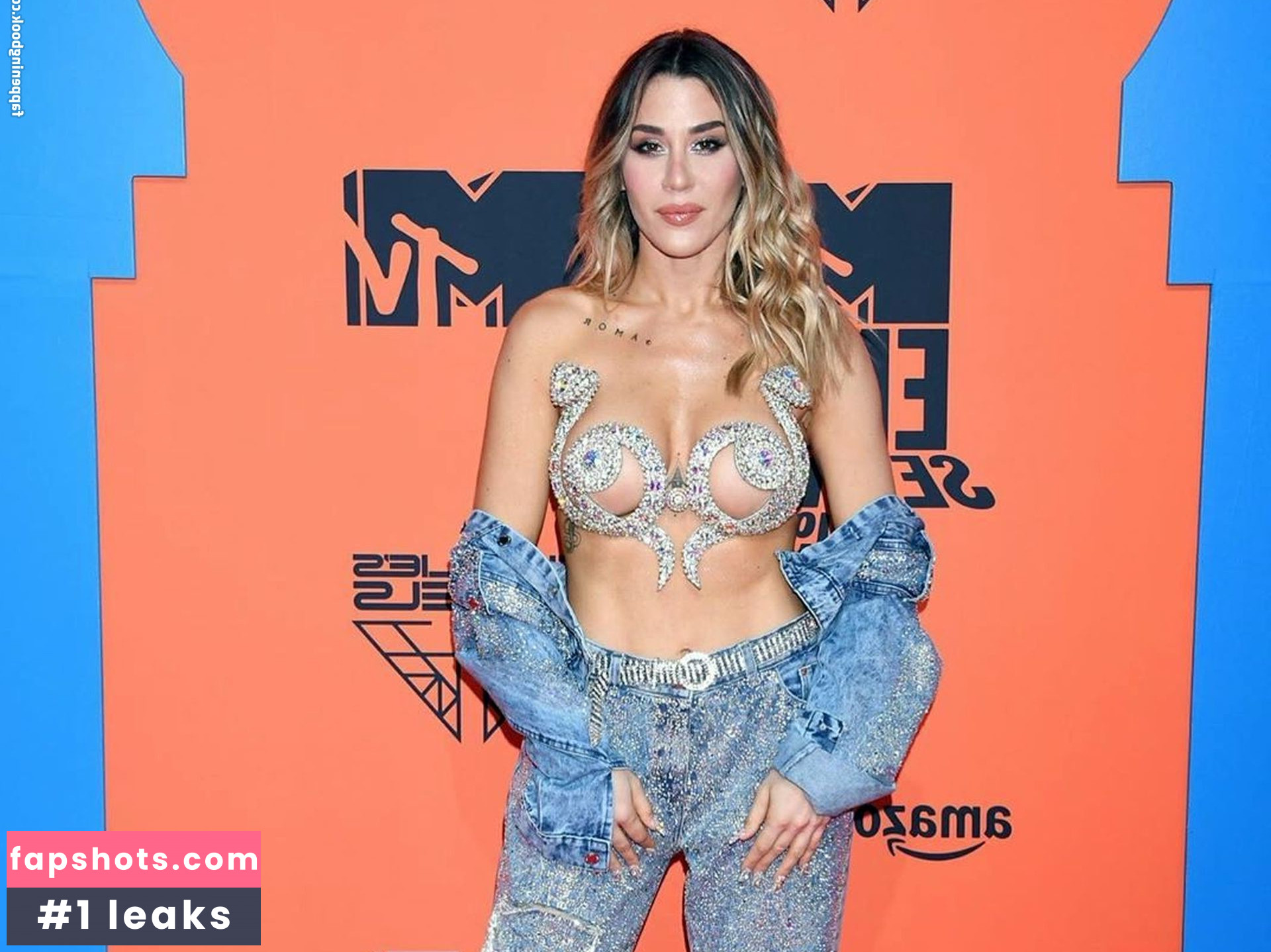 J Mena gallery photo #19