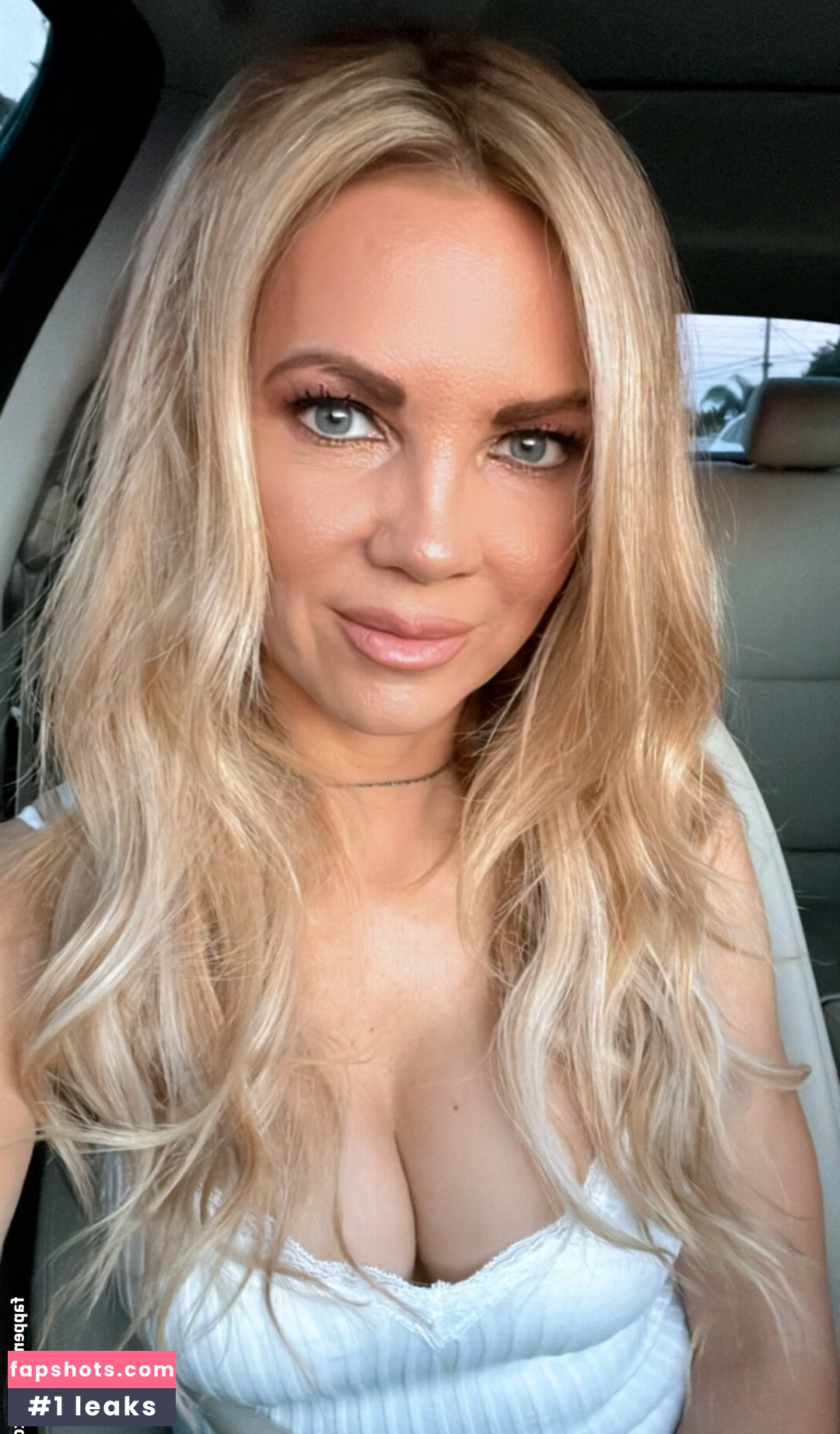 Jacey Birch gallery photo #2