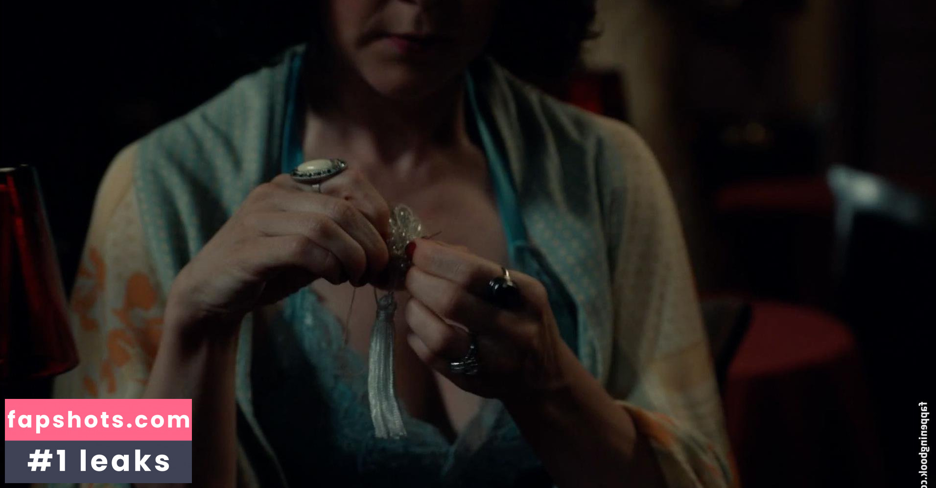 Jackie English nude babe gallery