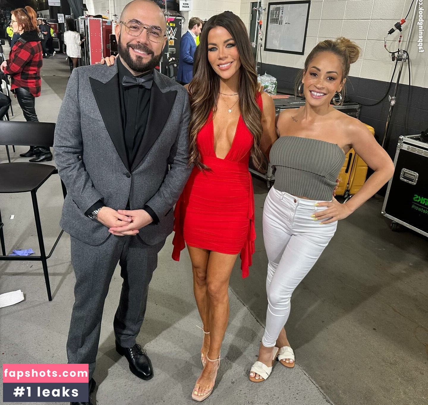 Jackie Redmond gallery photo #108