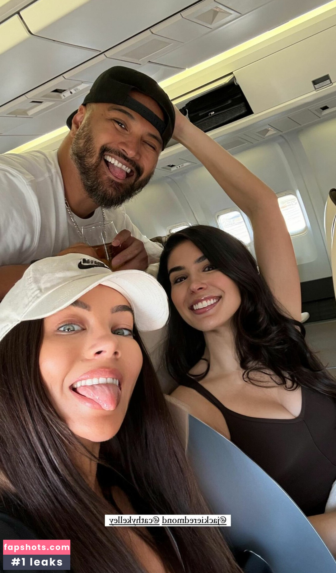 Jackie Redmond gallery photo #68