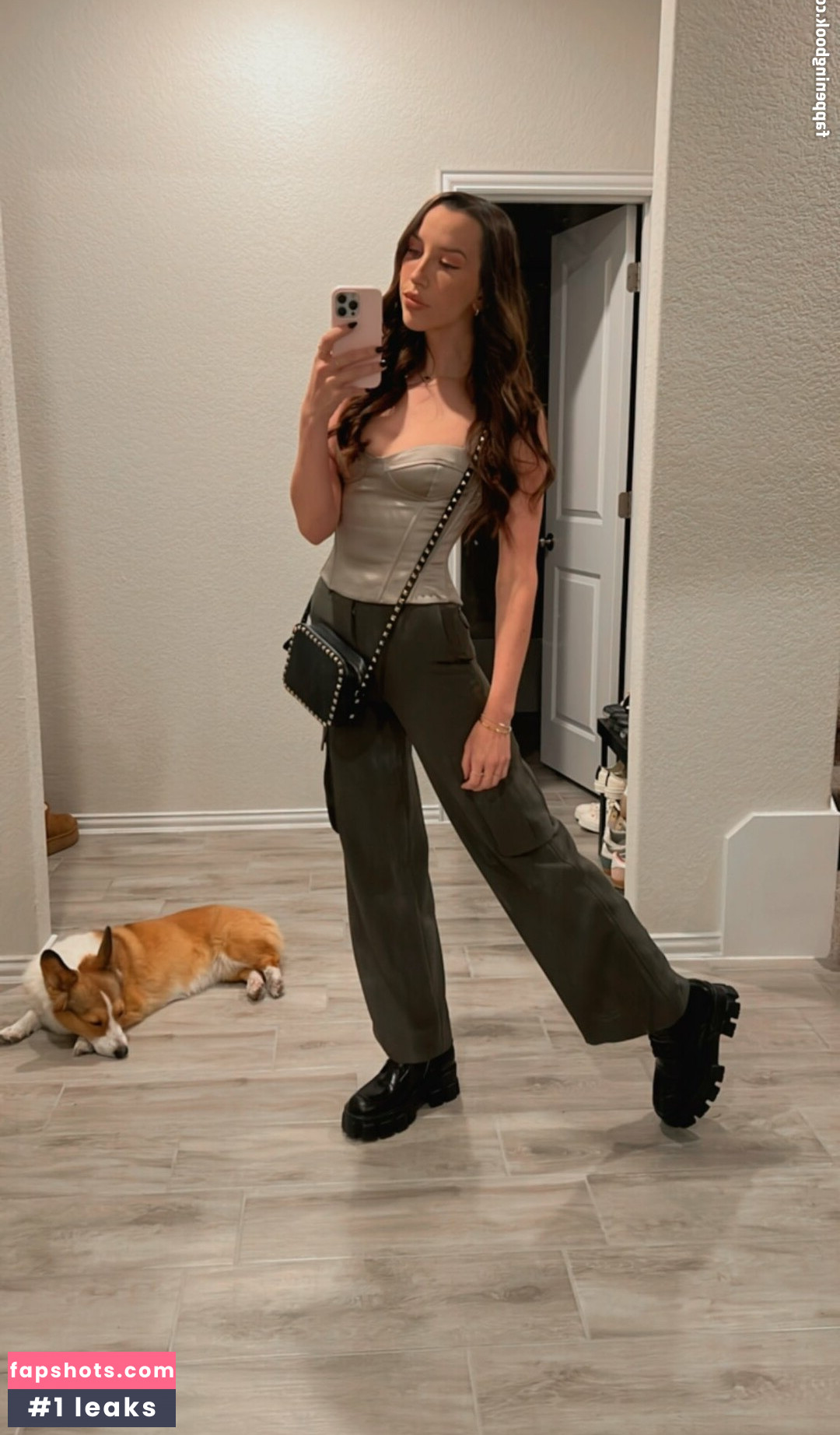 JackieMButler gallery photo #50