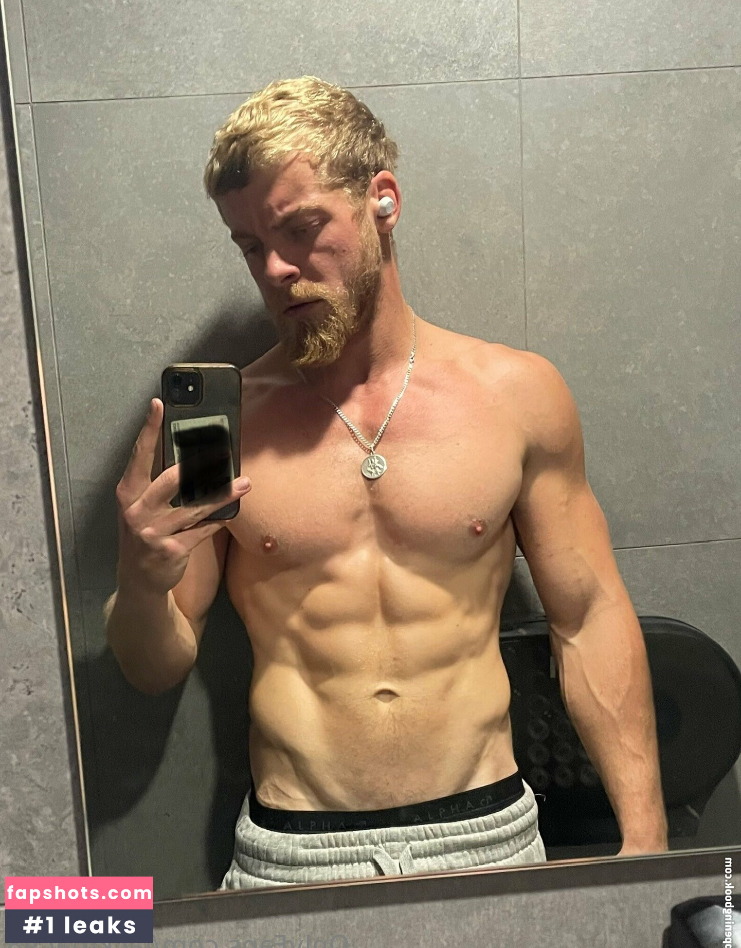 jackmac98 Nahé úniky fotek pouze od fanoušků #5 - Fapshots