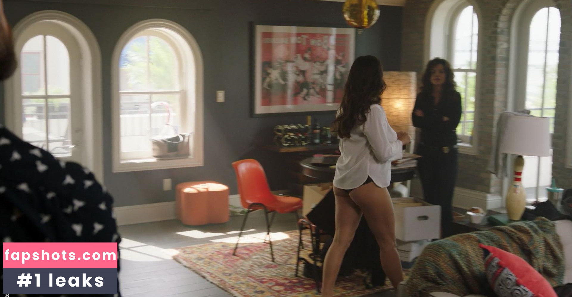 Jaclyn Betham gallery photo #2