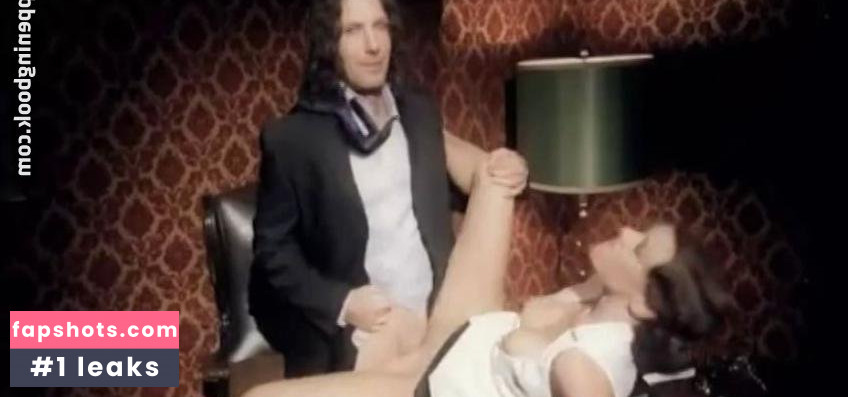 Jacqueline Back gallery photo #3