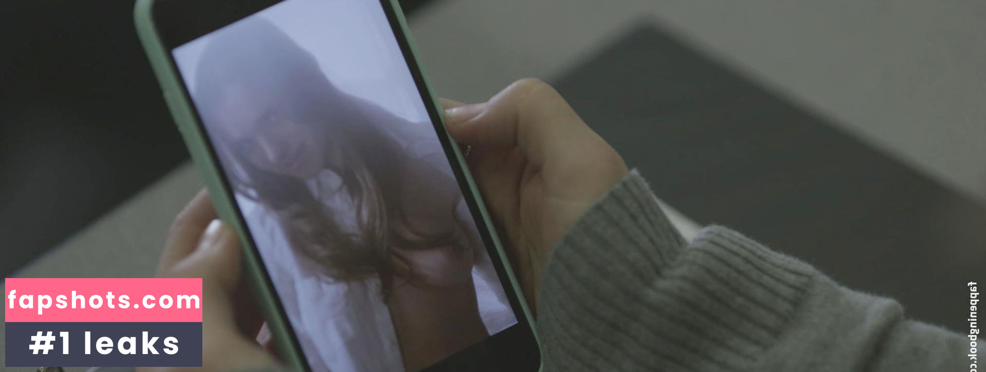 Jacqueline Byers gallery photo #24