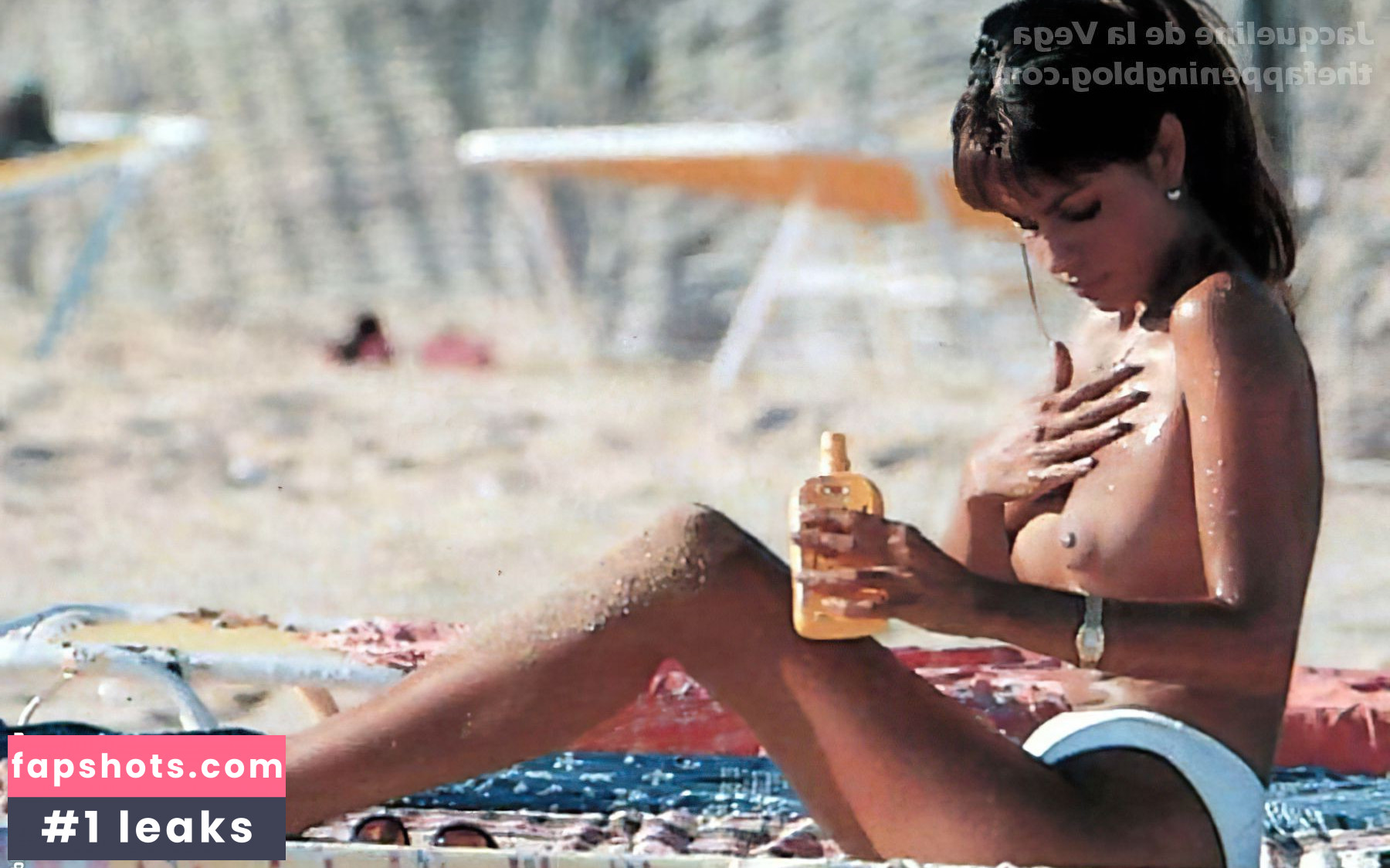 Jacqueline de la Vega gallery photo #2