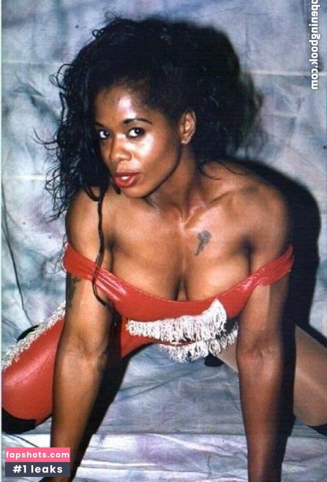 JacQueline gallery photo #19