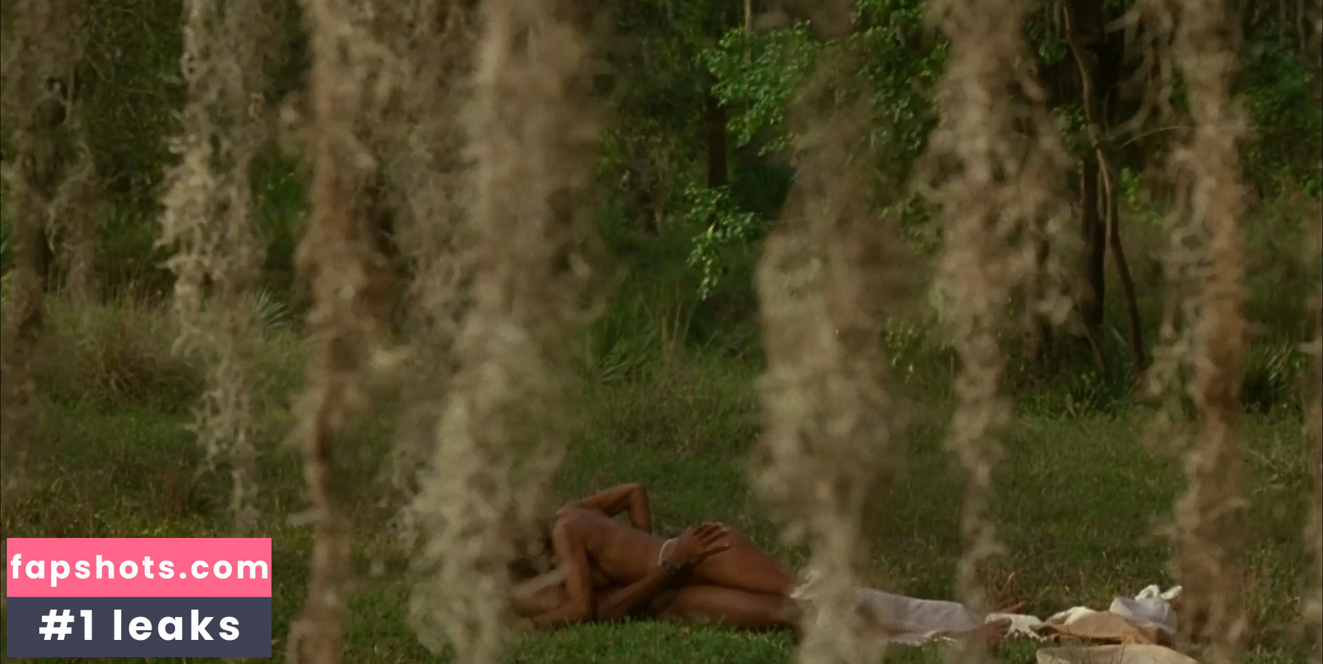 Jada Pinkett Smith Nude Leaks OnlyFans Photos #20 - LeakJerk