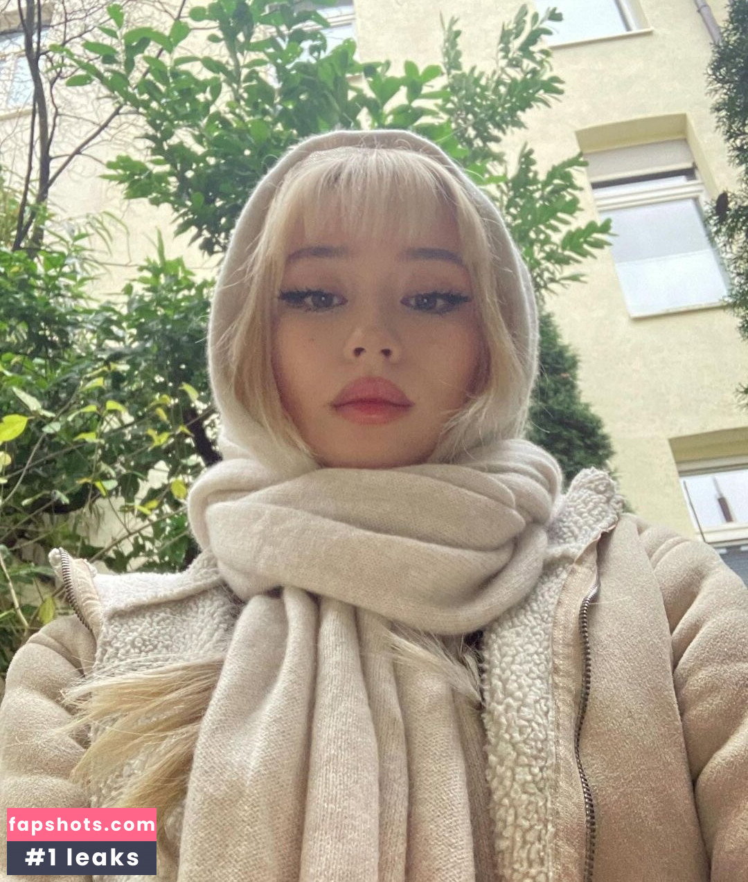 Jade-Anh Ngo gallery photo #872