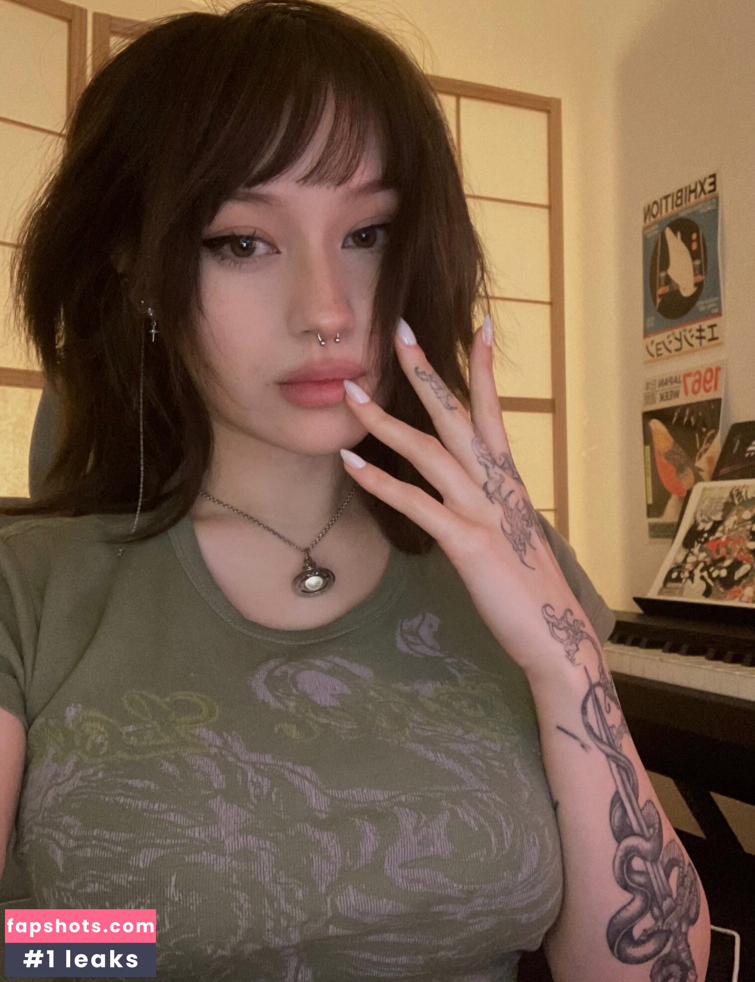 Jade-Anh Ngo gallery photo #294