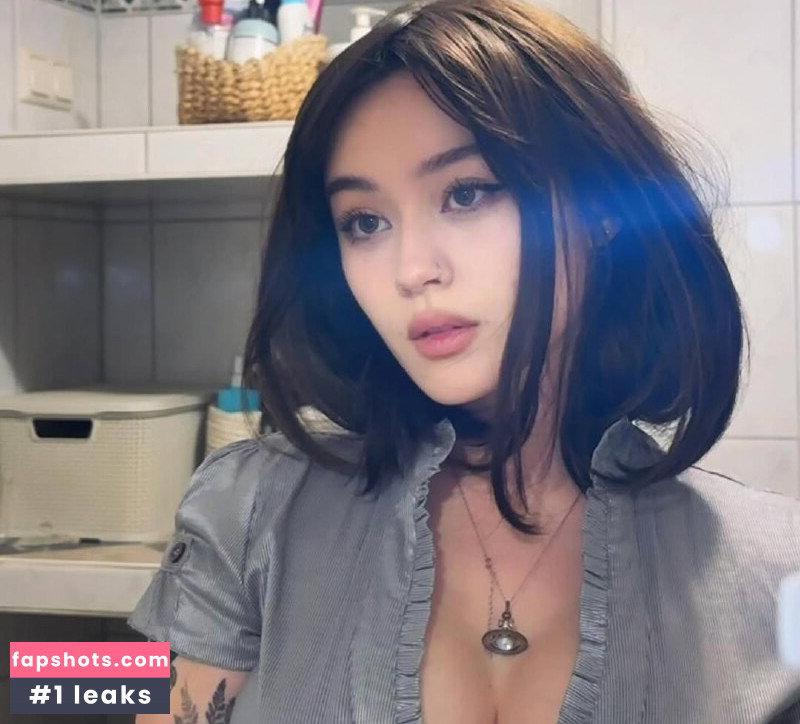 Jade-Anh Ngo gallery photo #233
