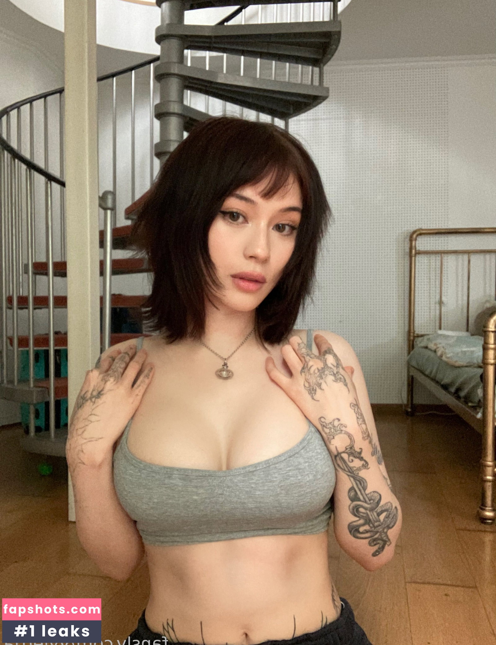 Jade-Anh Ngo gallery photo #378