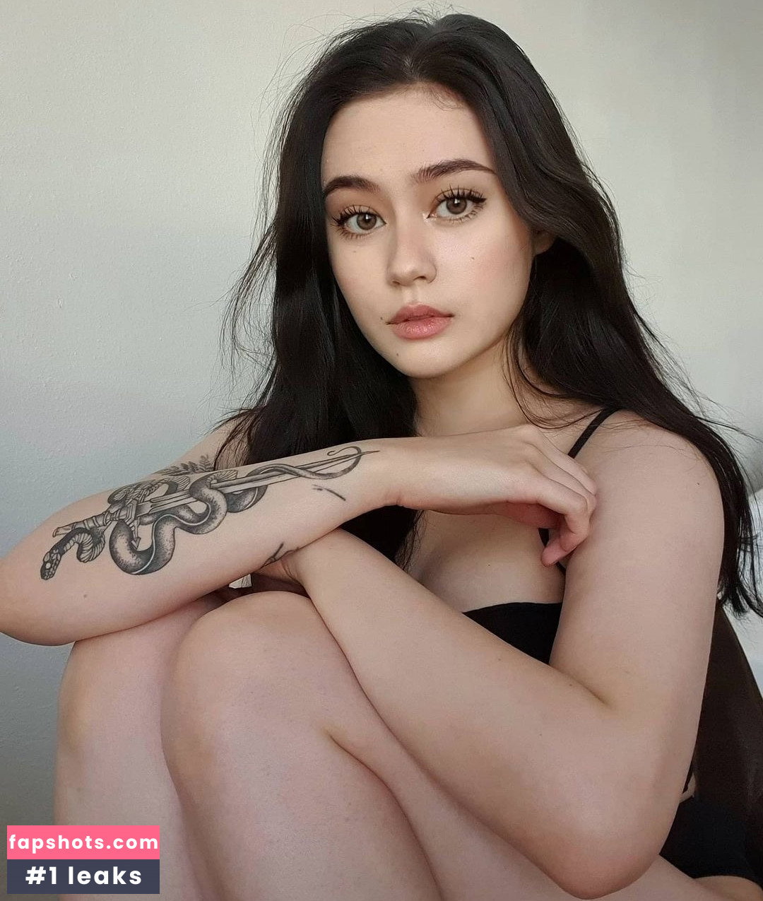 Jade-Anh Ngo gallery photo #828
