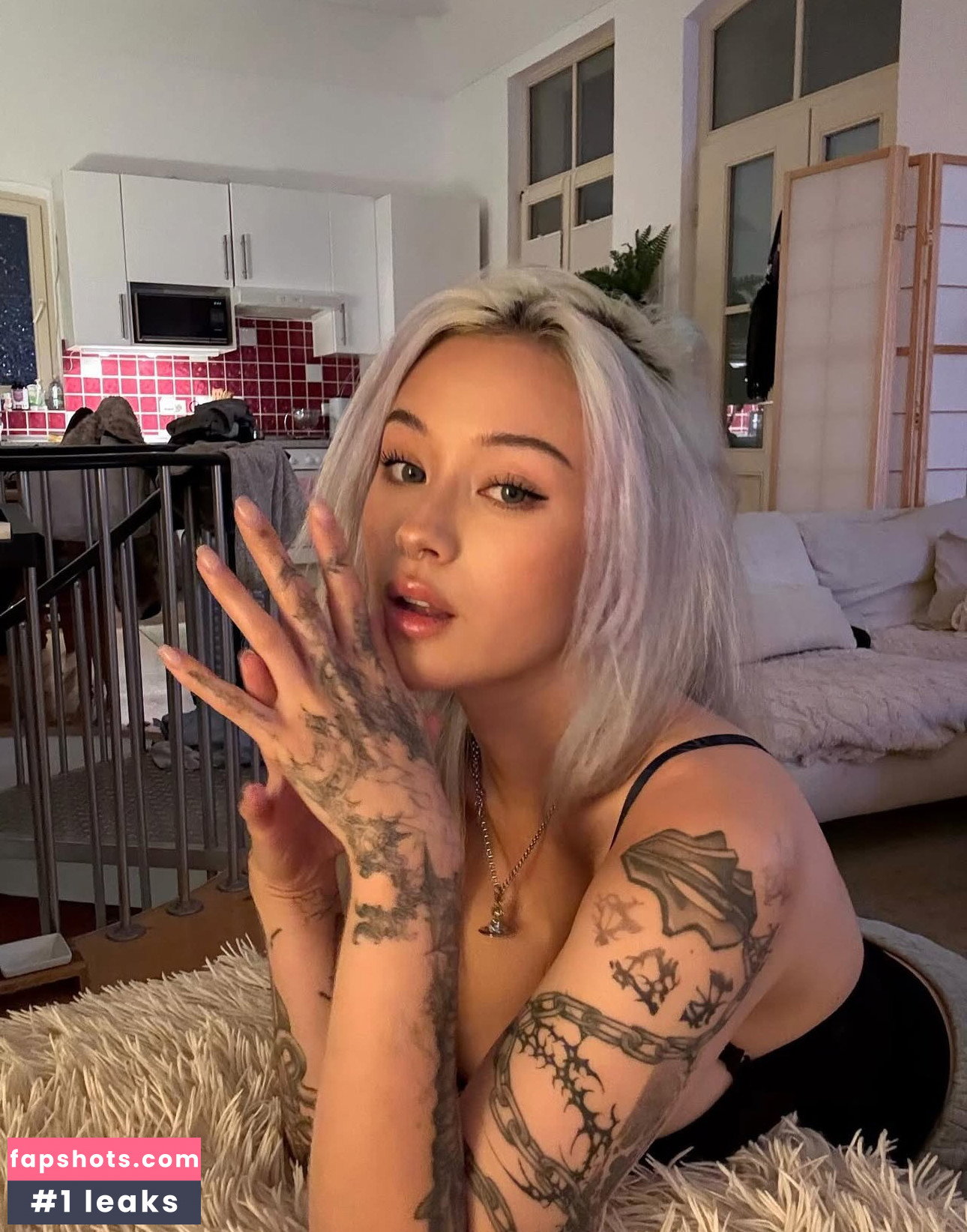 Jade-Anh Ngo gallery photo #997