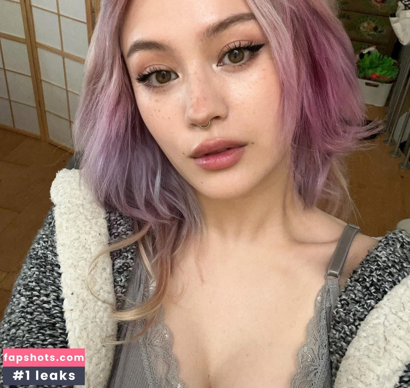 Jade-Anh Ngo gallery photo #334