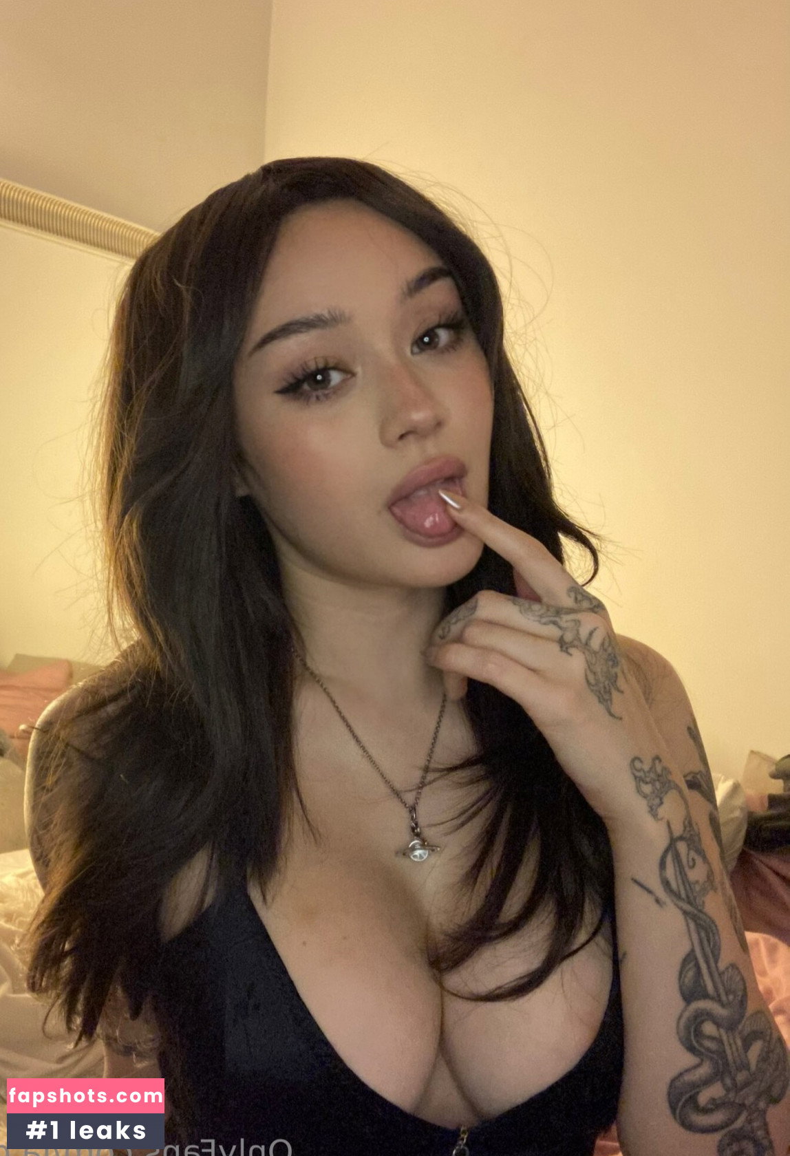 Jade-Anh Ngo gallery photo #343