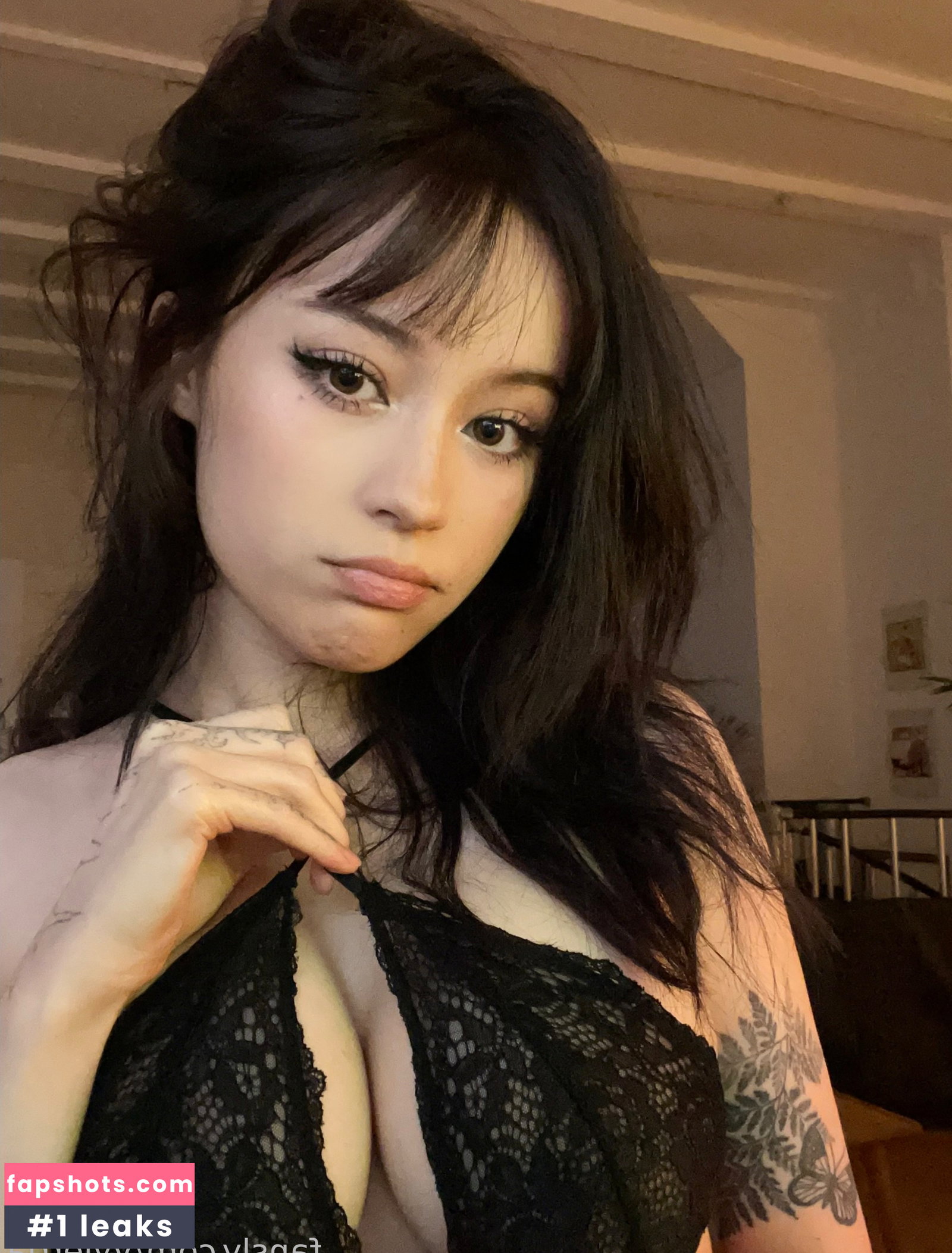 Jade-Anh Ngo gallery photo #431