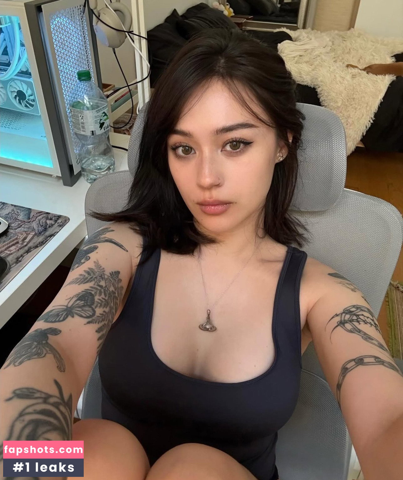 Jade-Anh Ngo gallery photo #301