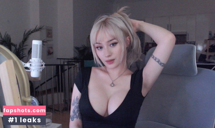 Jade-Anh Ngo gallery photo #1