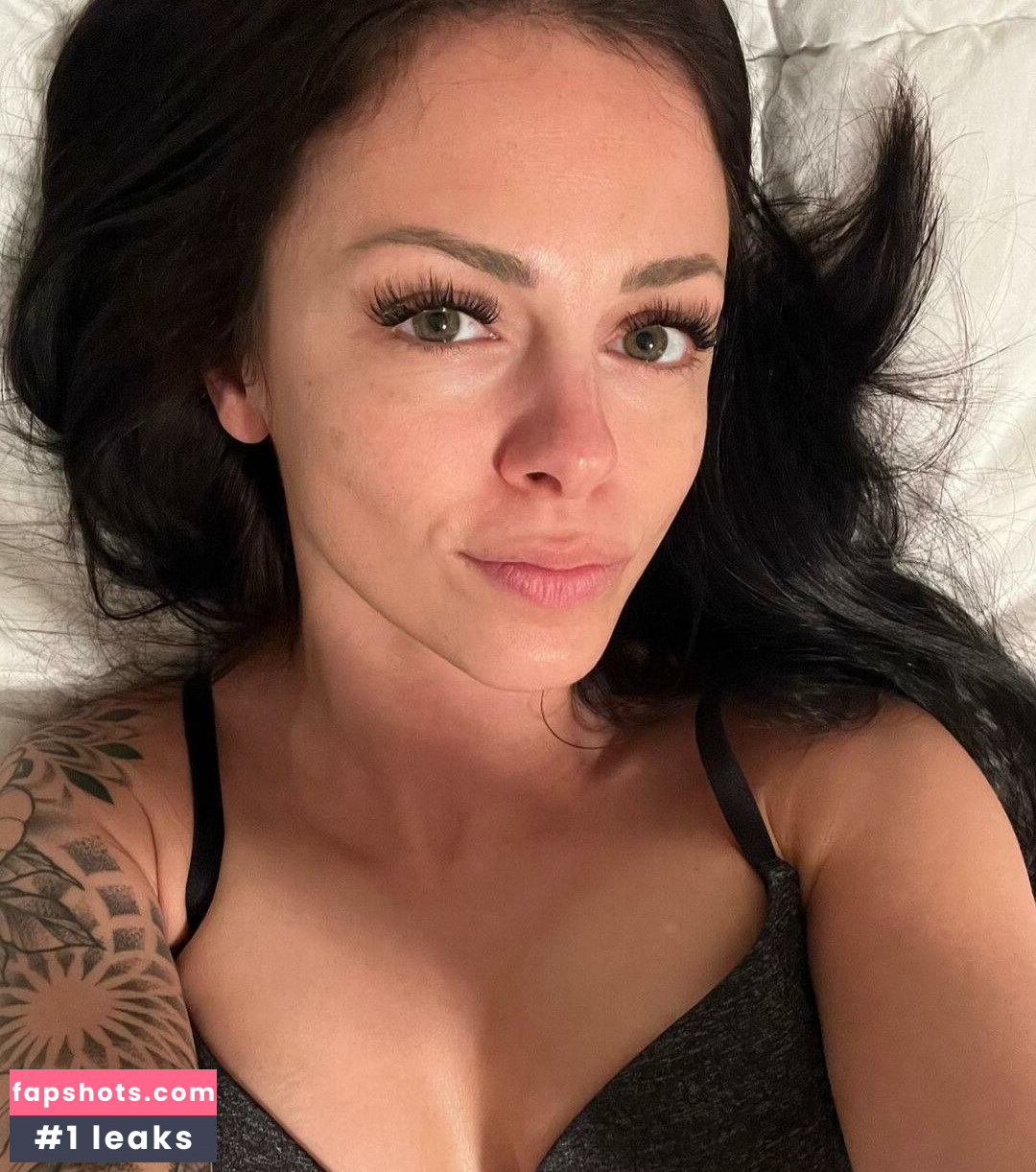 Jade Banx gallery photo #12