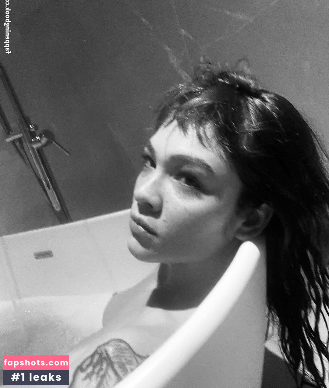 Jade Baraldo gallery photo #12