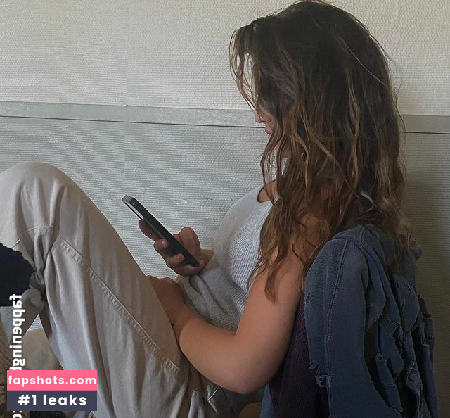 Jade Casagrande gallery photo #11