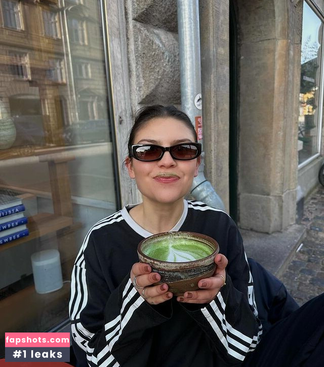 Jade Casagrande gallery photo #12