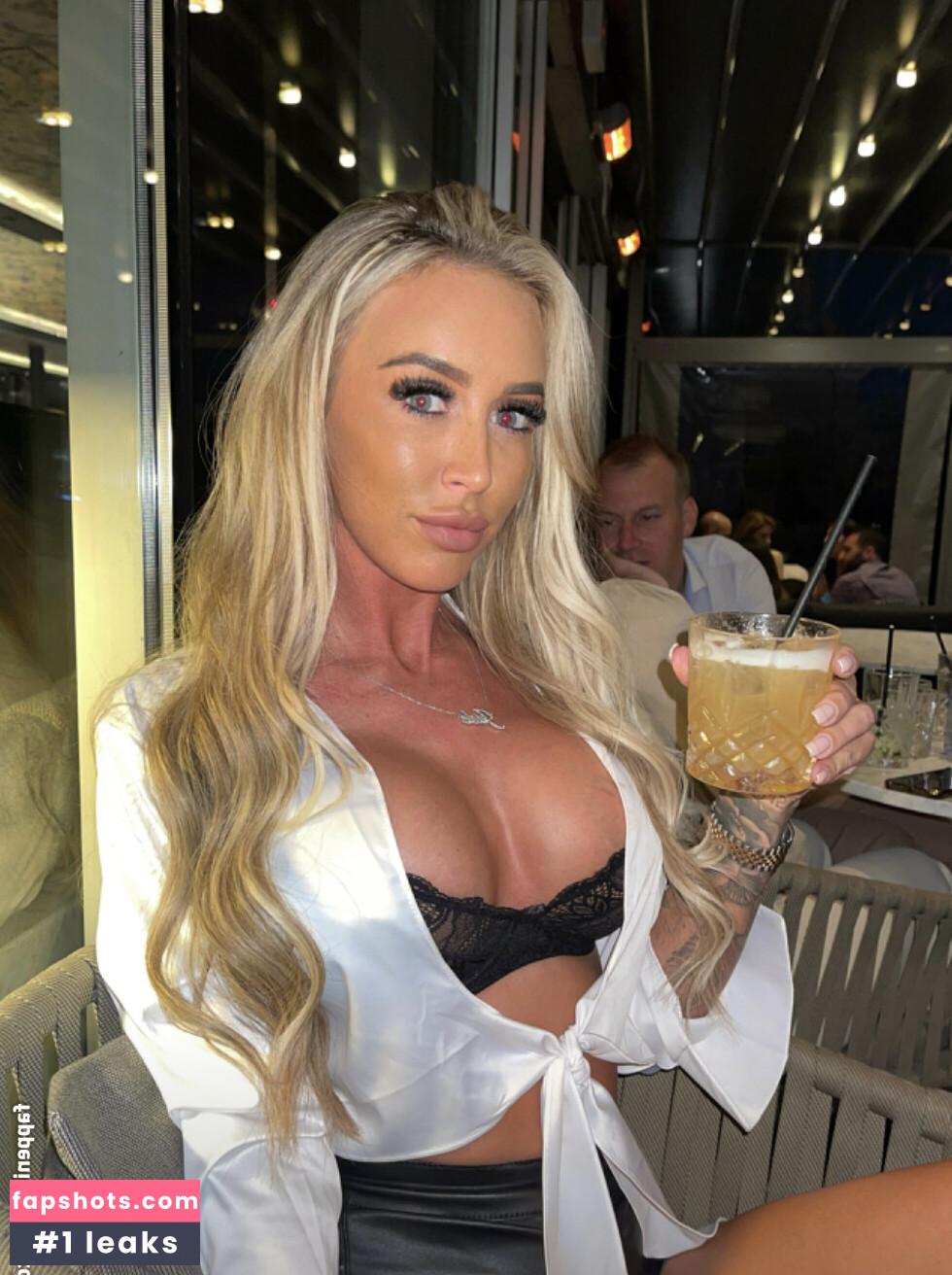 Jade Hobden Ashandjadeofficial