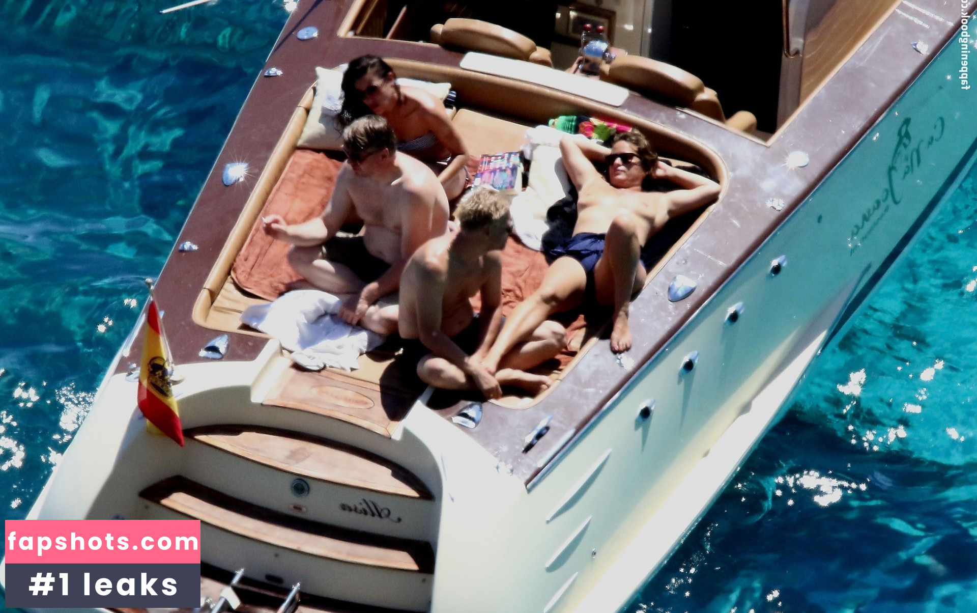 Jade Jagger gallery photo #20